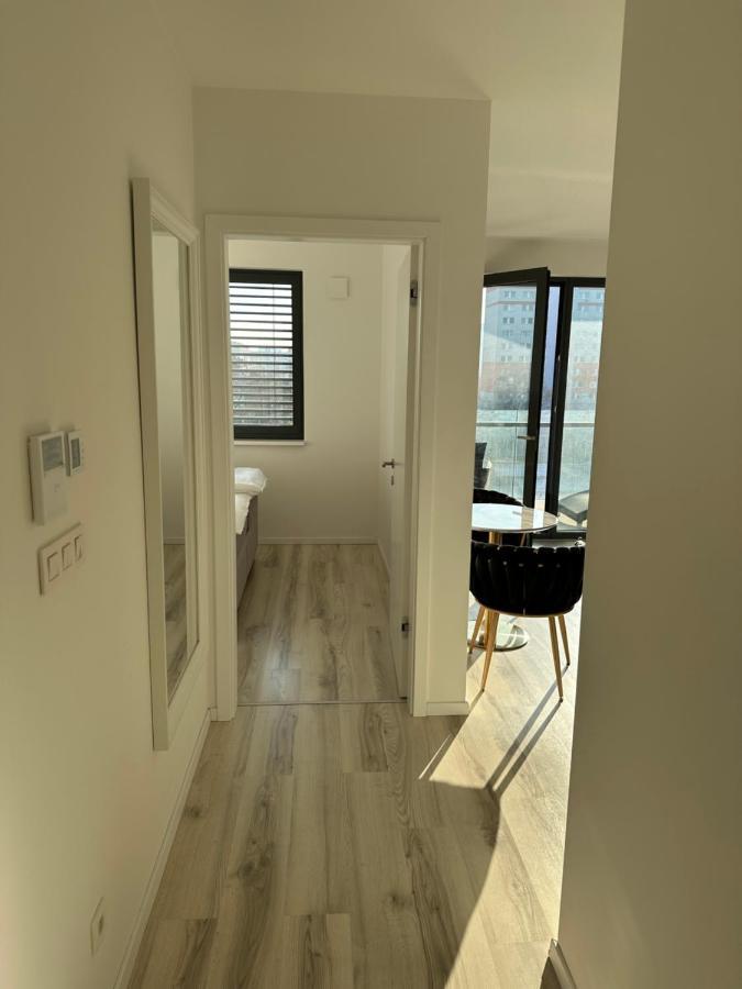 Ein Park Apartment With Free Parking براتسيلافا المظهر الخارجي الصورة