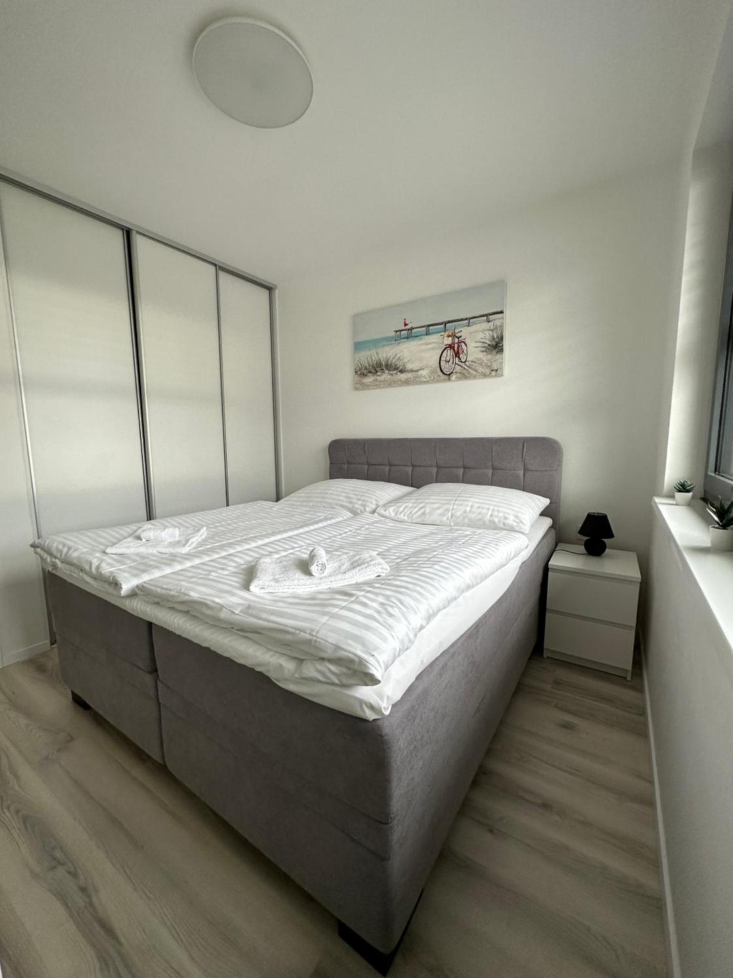 Ein Park Apartment With Free Parking براتسيلافا المظهر الخارجي الصورة